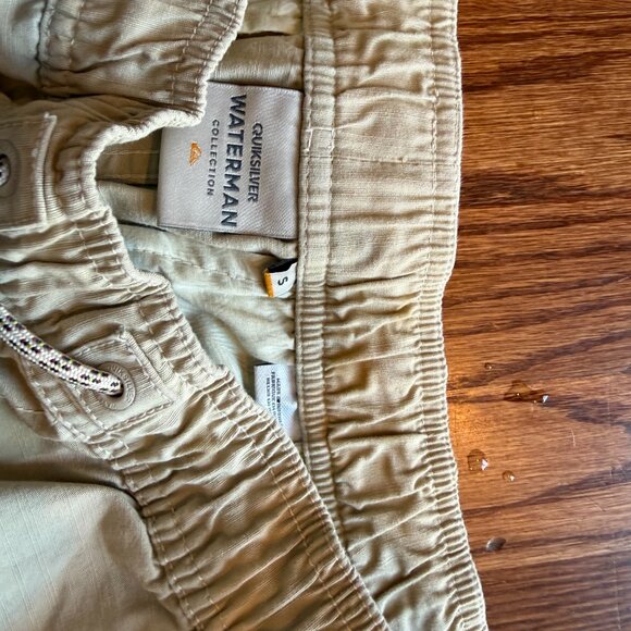 Mens Quicksilver Waterman Last Light Khaki Shorts Size Small - Picture 2 of 4